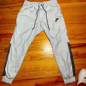 Men’s Nike Athletic Joggers, Size L